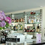 Hotel Monte Lirio
