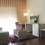 Monte Lírio Hotel 4*
