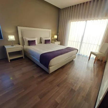 Monte Lirio 4* Espinho (Aveiro)