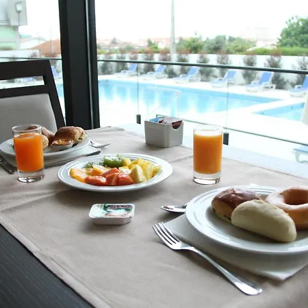 Hotel Monte Lírio