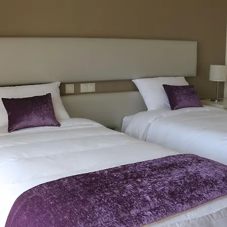 Hotel Monte Lírio