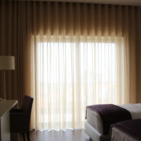 Monte Lírio 4* Espinho (Aveiro)
