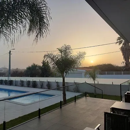 Monte Lírio Hotel