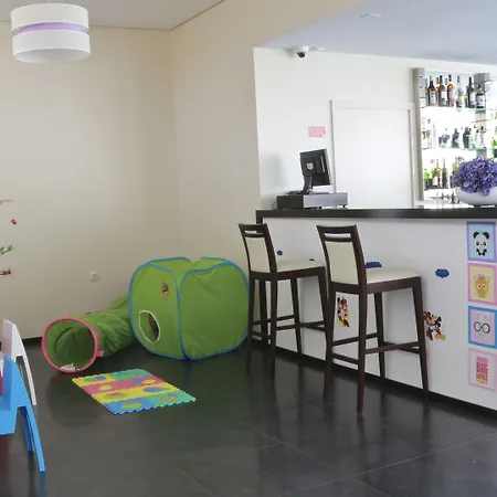 ホテル Monte Lirio 4*