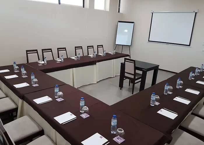 Hotel Monte Lírio 4*